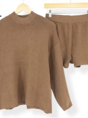 Zenana Outfitters Brown Crew Neck Sweater Set